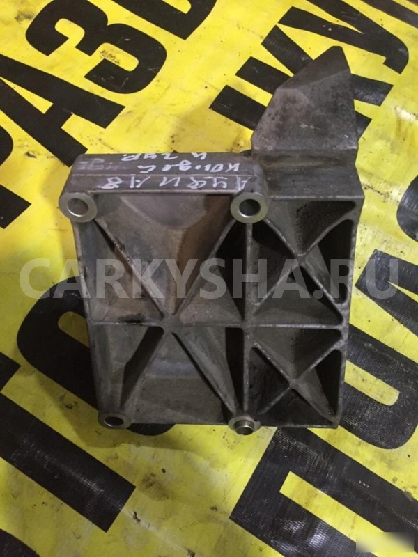 Кронштейн гидроусилителя Audi A8 D3-4E Audi 200 оригинальный номер 077260885N