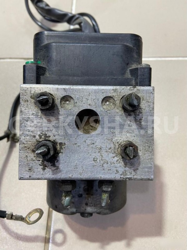 Блок ABS Nissan March 1997 г Nissan March оригинальный номер 4760072B00