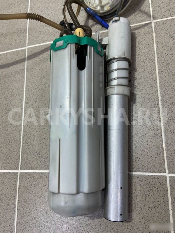 Насос топливный правый Volkswagen Phaeton 2006 Volkswagen Phaeton оригинальный номер 81115710