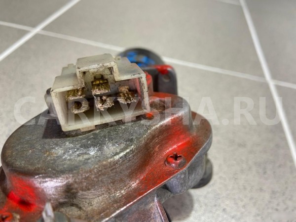 Моторчик дворников Nissan Presea 1992 Nissan Presea 