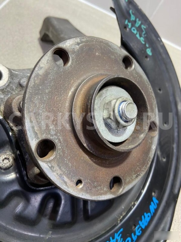 Ступица задняя левая Volkswagen Phaeton 2006 Volkswagen Phaeton оригинальный номер 3D0615611A