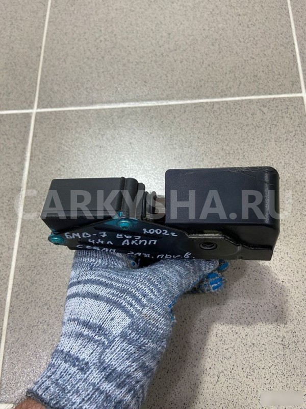 Замок багажника BMW 745I E65 2002 г BMW 7er оригинальный номер 7014870