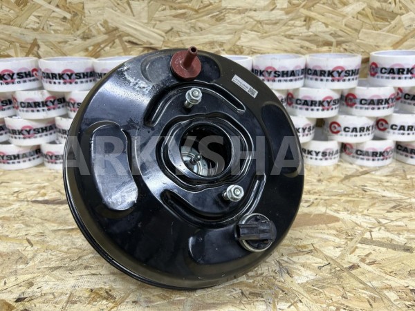 Вакуумный усилитель тормозов Toyota Camry VIII (XV70) Рестайлинг – седан оригинальный номер 44610-33C30