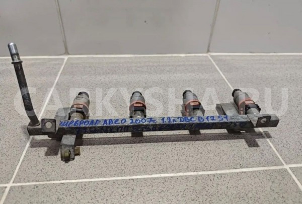 Форсунки с рампой B12S1 Chevrolet Aveo 2007 г Chevrolet Aveo 