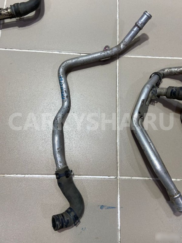 Трубки системы охлаждения Porsche Cayenne 2006г Porsche Cayenne оригинальный номер 7L5121065A