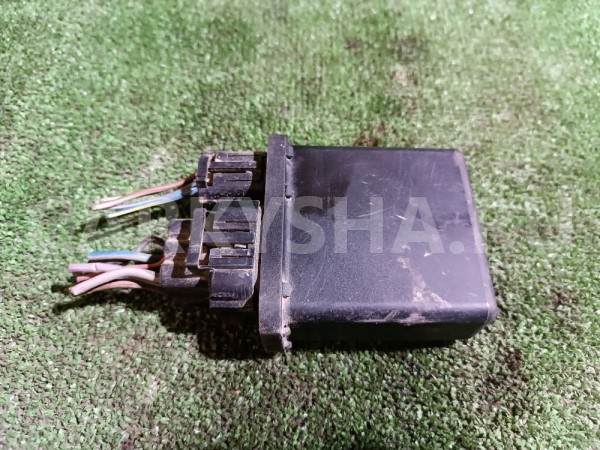 Блок управления вентилятором Rover 200 оригинальный номер YWB100800