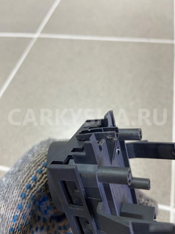 Кнопка аварийной сигнализации Renault Megane II Renault 20 оригинальный номер 8200407415