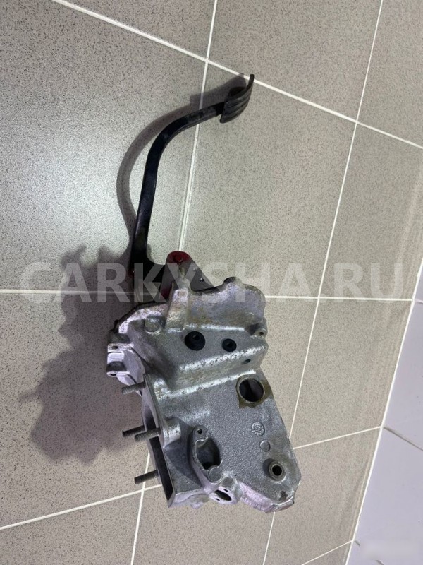 Педаль газа в сборе Jaguar-XJ 1993г Jaguar XJ оригинальный номер СВС9820C