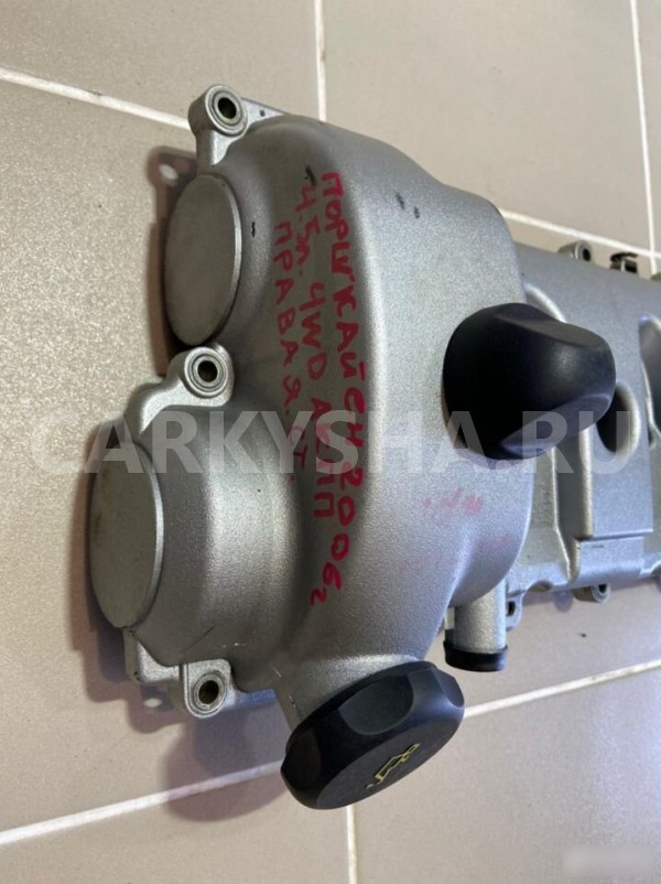 Крышка клапанная правая Porsche Cayenne 1 Porsche Cayenne оригинальный номер 94810513107