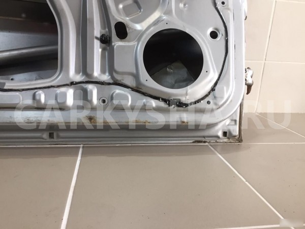 Дверь передняя левая Daihatsu YRV 2002 г Daihatsu YRV 