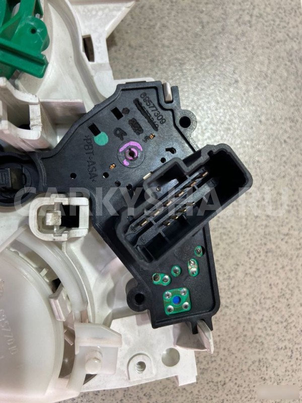 Блок управления печкой Renault Logan SR 2006 г Renault 20 оригинальный номер 69577008