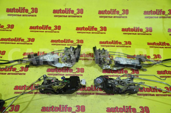 Замок двери Toyota Carina ED оригинальный номер 6903020580