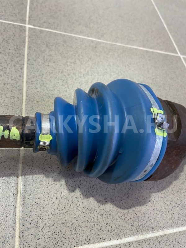 Привод левый передний Toyota Carina E 1996 г 7A-FE Toyota Carina 