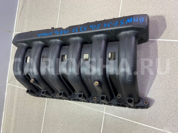 Коллектор впускной BMW 525I 1989 г BMW M5 оригинальный номер 172061520