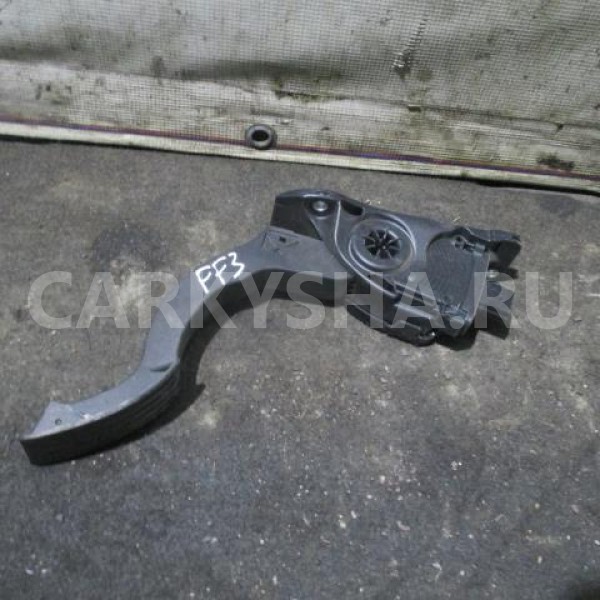Педаль газа Ford Focus 3 10-14 б/у Ford Focus оригинальный номер 1710214