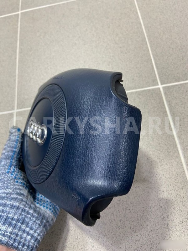 Подушка безопасности в руль Audi A6 2000 г Audi 200 оригинальный номер 4B0880201AH