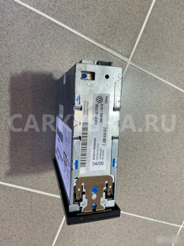 Ченджер компакт дисков Volkswagen Phaeton 2006 Volkswagen Phaeton оригинальный номер 3D0919887J