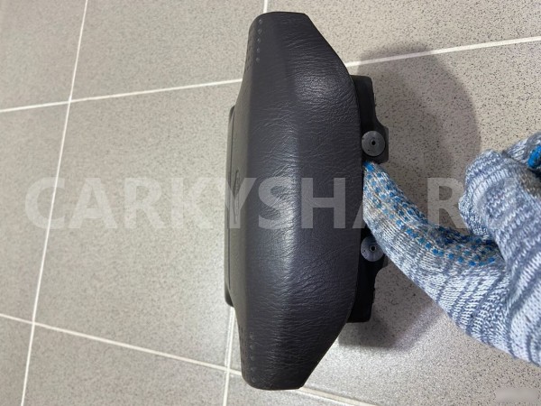 Подушка безопасности в руль Nissan Laurel 2000 г Nissan Laurel 