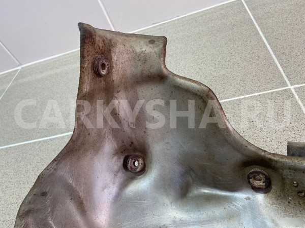 Экран тепловой коллектора Nissan Teana II 2011 г Nissan Teana 