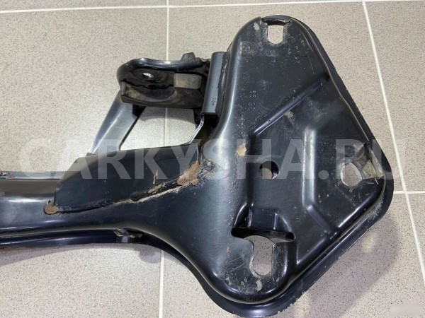 Кронштейн АКПП BMW X5 E53 BMW X5 оригинальный номер 63991018