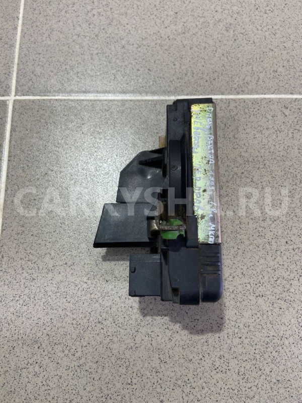 Замок двери пер. правой Opel Vectra 1999 г. Opel Vectra оригинальный номер 90507060