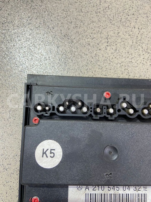 Блок управления вентилятором Mercedes-Benz w210 Mercedes-Benz E-klasse оригинальный номер A2105450432