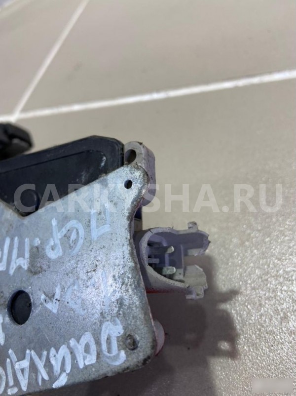 Замок двери передний правый Daihatsu YRV 2002 г Daihatsu YRV оригинальный номер 8545097401