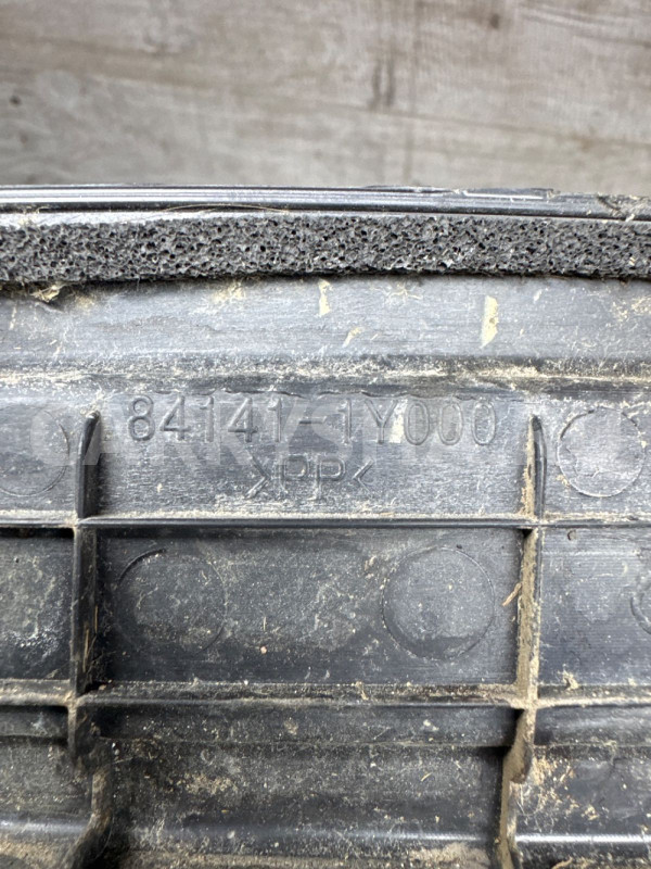 Накладка крыла пыльник Picanto 2 Пиканто II Kia Picanto оригинальный номер 841411y000