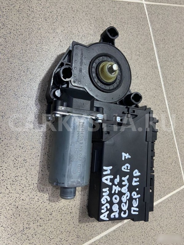 Стеклоподъемник передний правый Audi A4 2007 г Audi 200 оригинальный номер 8E1959802H