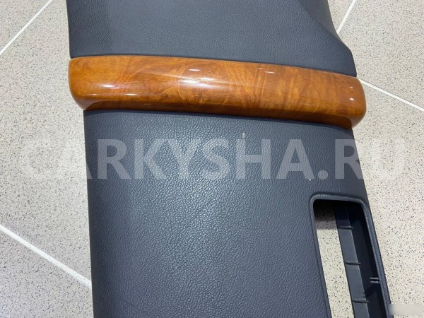 Обшивка стойки центр. левой Volkswagen Phaeton 06г Volkswagen Phaeton оригинальный номер 3D5867297