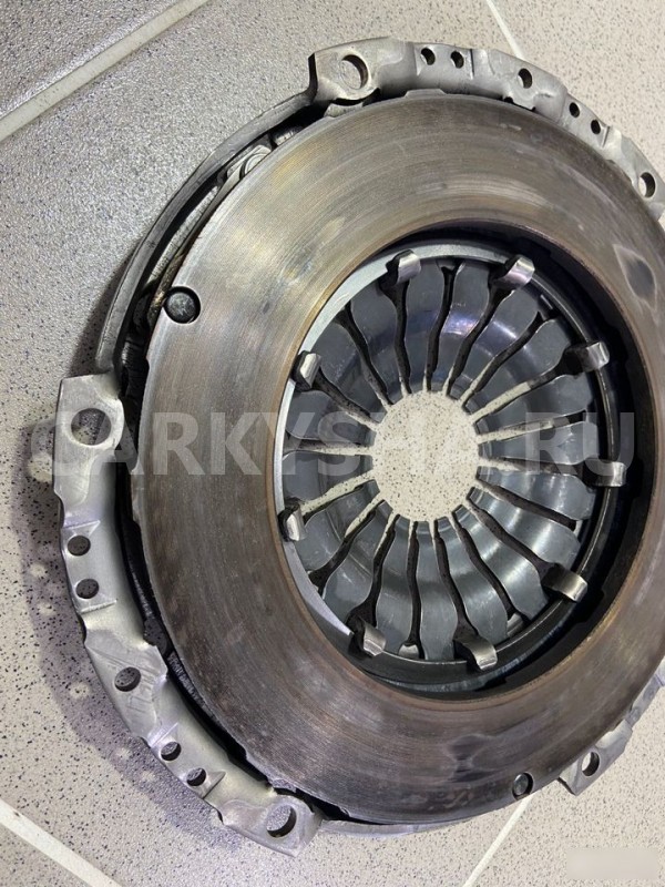 Корзина сцепления Audi A4 2002 г Audi 200 оригинальный номер 20258300050