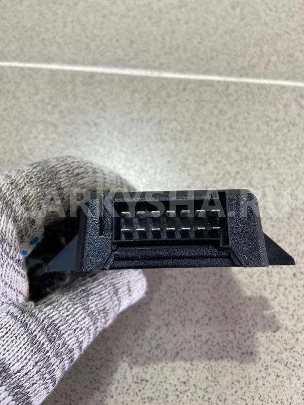 Блок управления центральным замком Lada Granta 21г ВАЗ (Lada) Granta оригинальный номер 8450107381